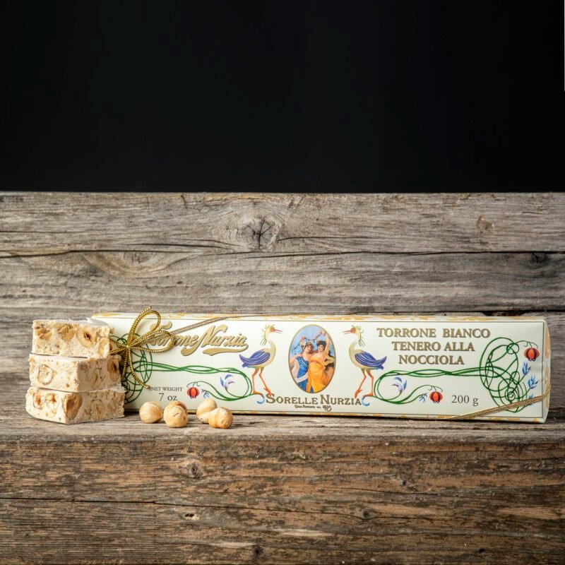 Torrone bianco tenero con nocciole – Sorelle Nurzia