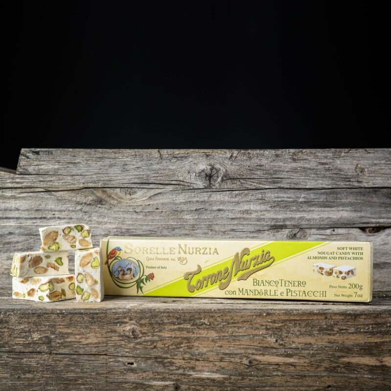 Torrone bianco tenero con mandorle e pistacchi – Sorelle Nurzia