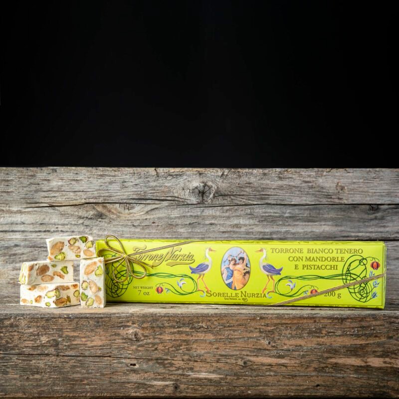 Torrone bianco tenero con mandorle e pistacchi – Sorelle Nurzia