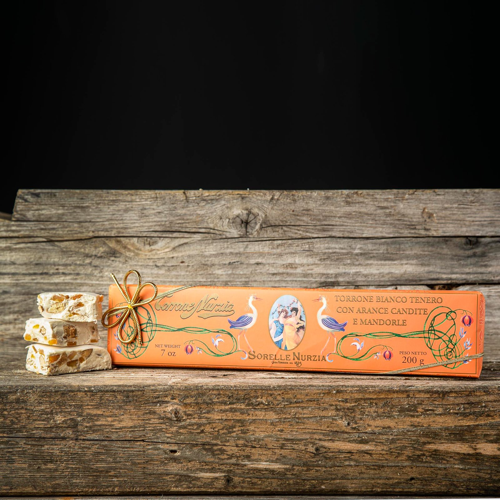 Torrone bianco tenero con mandorle e arance candite – Sorelle Nurzia